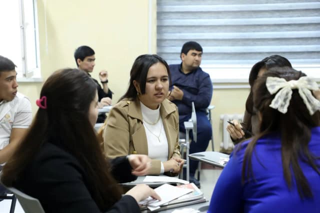Universitetimiz "Zakovat" klubi talabalar o‘rtasida intellektual muhitni yanada jonlantirdi!